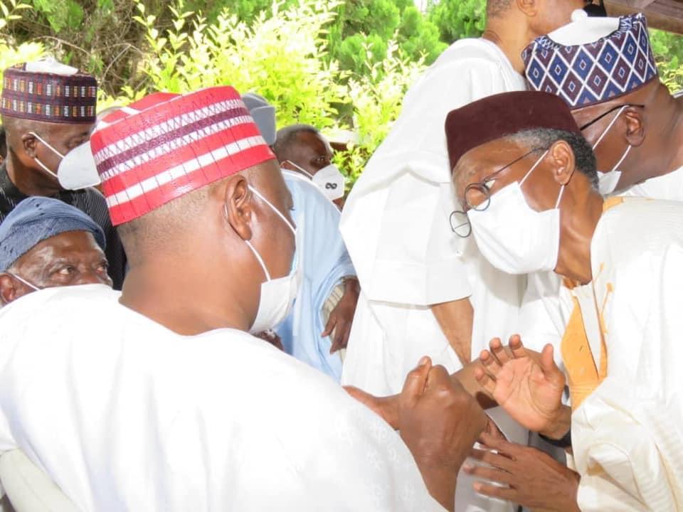 PDP_Dynasty's tweet image. Atiku and Nuhu Ribadu puts politics aside as Atiku's son marries Ribadu's daughter.

Bola Tunibu, Kwankwaso, El-rufai, Ganduje, Wammako &amp;amp; other politicians from APC and PDP attended the wedding fatiha. Hope their followers are learning???

#PoliticsWithoutBitterness