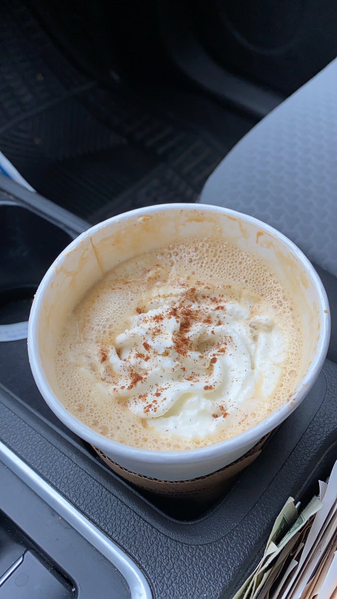 Love a seasonal PSL but when you pay $6 <a href="/Starbucks/">Starbucks</a> it’d be nice if it was at least close to a full cup. #ripoff