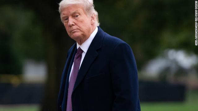 CNN's tweet photo. BREAKING: The next 48 hours will be critical for Trump as he fights Covid-19, a source familiar with the President's health tells reporters https://t.co/AEuZYeIzfs https://t.co/d8Q4jApU1i