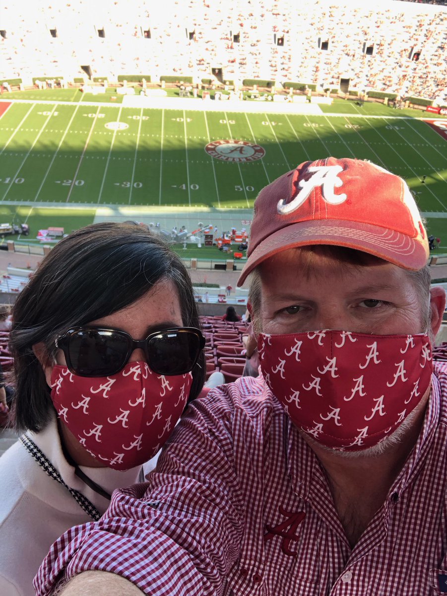 cbfrazer's tweet image. Weirdest halftime show ever at BryantDenny ...@AlabamaFTBL #RollTide #TAMUvsBama