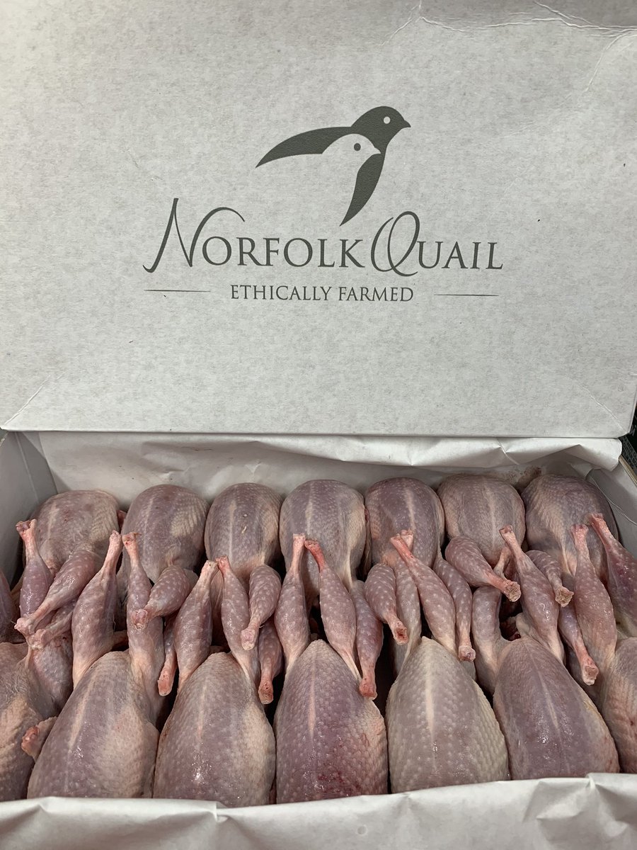 scott_f_miller's tweet image. Great day today using some great produce makes my job easier well done everyone including theamazing suppliers and producers #greatproduce #food #preptoplate #foodie #foodblogger #finedining @AAHospitality @MichelinGuideUK @GoodfellowsLtd @GoodFoodGuideUK @HardensBites @wellocks