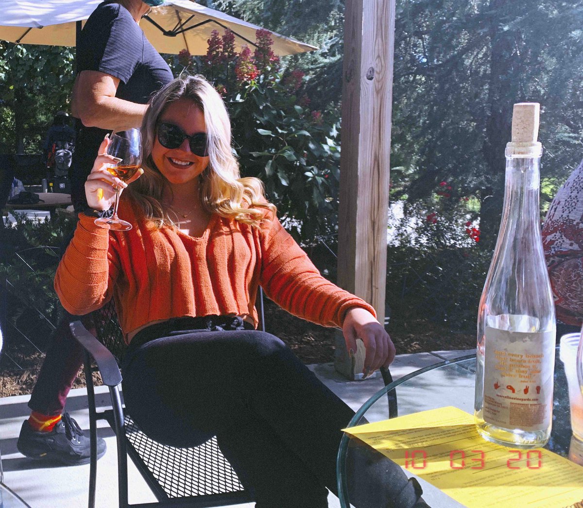 like strawberry wine 🍓