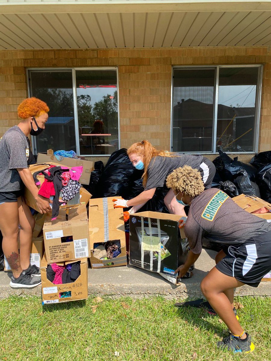 LionUpSoftball's tweet photo. Proud of the work our team put in helping clean up the aftermath of hurricane Laura in Lake Charles 🦁🆙 #ClassroomCommunityCompetition https://t.co/BlRNwpMzPe