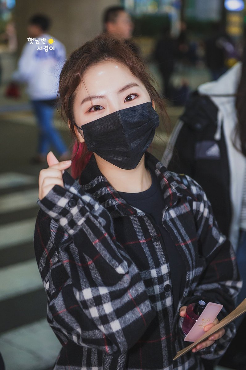 gwsnlook's tweet photo. #seokyoung — 181119 — icn airport
© sunclass https://t.co/2M1eSvnHVk