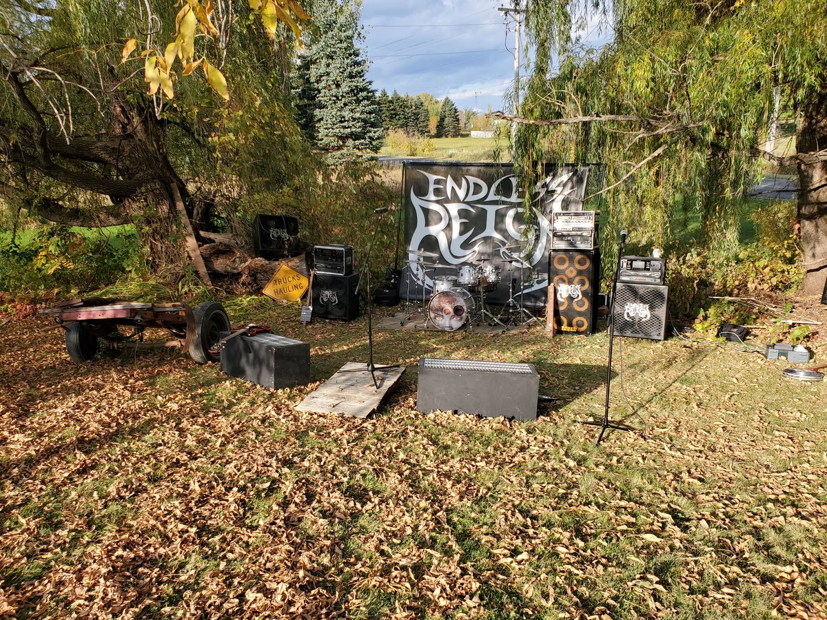 EndlessReignMN's tweet image. #endlessreign #music #BigPerformance #musicvideo