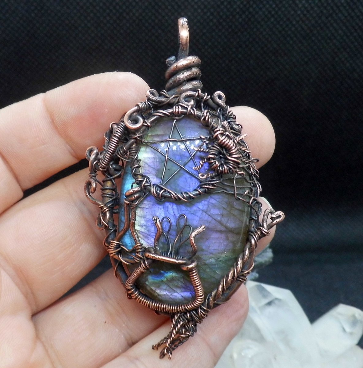 CharismaCrystal's tweet image. Purple #Labradorite #pentacle pendant witchy design 
CharismaCrystals.etsy.com 

#witchcraft #BizHour #UKGiftAM #UKGiftHour #giftideas #UKBizHour #craftbizparty #indiebizhour #uksmallbiz  #Halloween  #supernatural #etsyuk #crystaljewelry #womaninbiz #pagan #wicca  #WITCHtober2020