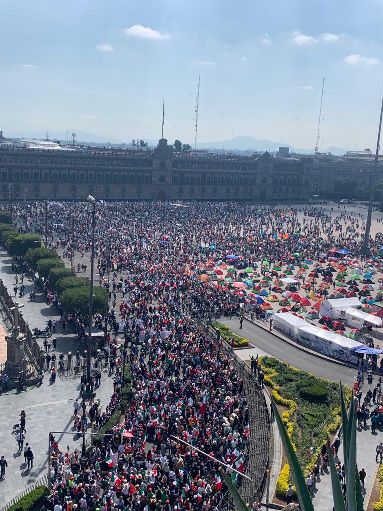 Oye <a href="/lopezobrador_/">Andrés Manuel</a> yo creo que si te van a juntar los 100mil que pediste.