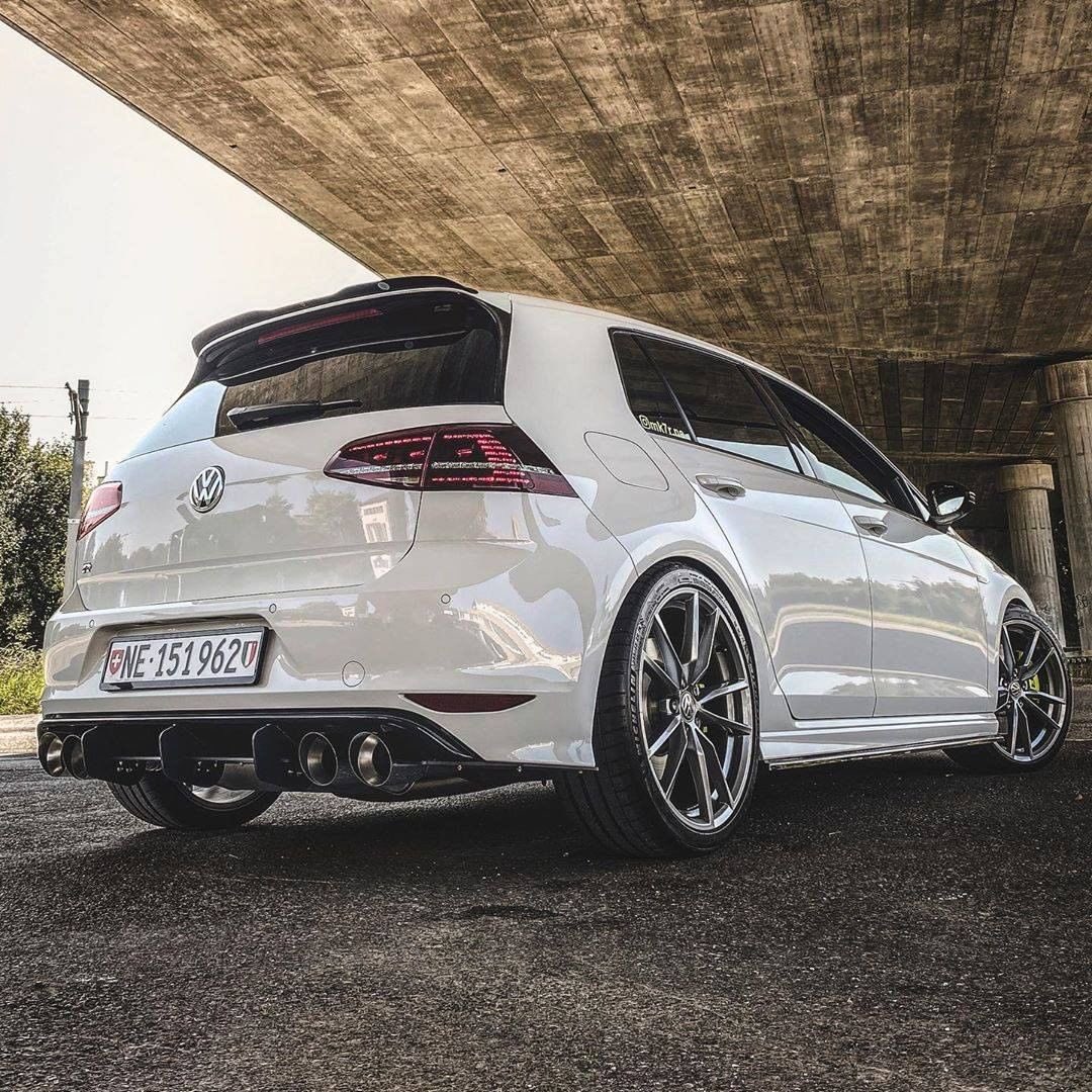motorforms's tweet photo. GOLF MK7 R 🥰 https://t.co/RPu16SZeoQ