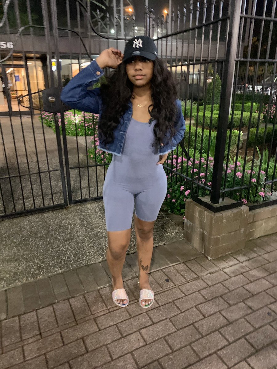 Sam Renae' (@sammrenaee) / Posts / X