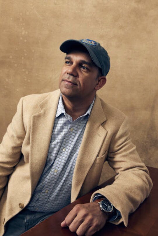 AutonomousPix's tweet photo. 11:10pm Saturday night: MAJOR UNEXPECTED TURN FOR #FlavioAlves #TheGardenLeftBehind  We are so proud of our writer/director. #sxsw2019 is this a watch commercial or what? @FlavAlves @tglbmovie #fiforum20 https://t.co/uy0u4mnMp9