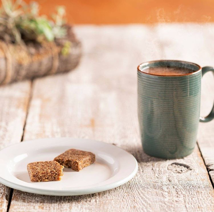 thefastingbar's tweet photo. Fast Bar isn’t just for intermittent fasting, it’s also nourishing and delicious!
#Tasty
#FastBar
#glutenfree https://t.co/KAJlvpYuJT