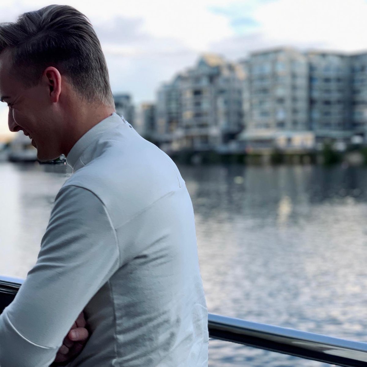 I get so camera shy. 😄🤭