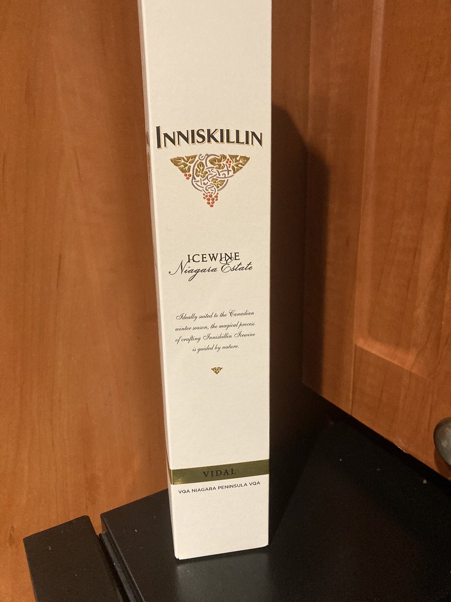 ghosct's tweet photo. No need for a trip to Niagara Falls yet: Wegmans had Icewine for sell, a must to grab a bottle. ๐ท ๐ท #icewine #local #inniskillin https://t.co/aSll1cXCAb
