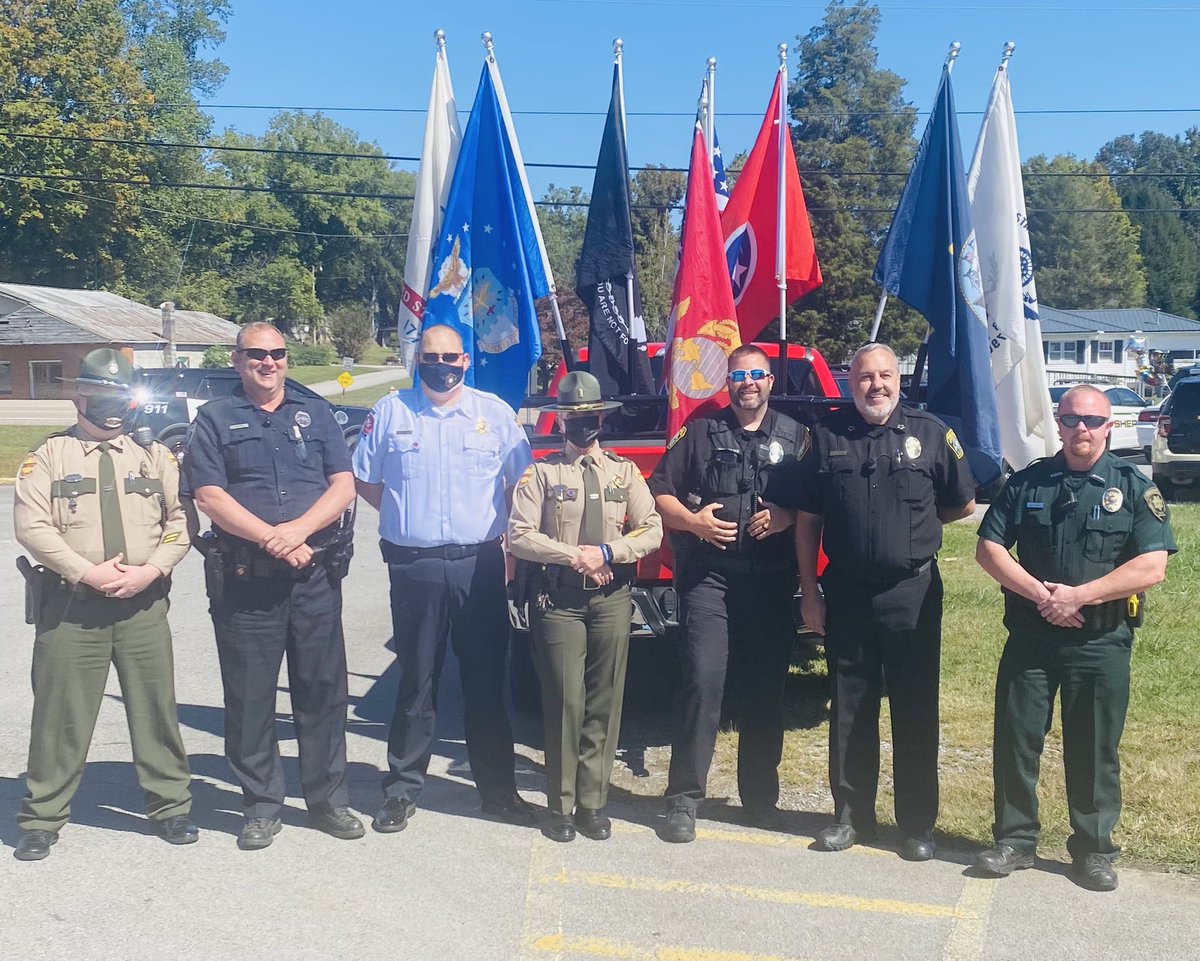 THE BIRTHDAY GIRL !! Miss Clara Hughes is 100 years beautiful! The Tennessee Highway was honored &amp; delighted to celebrate this moment in time with you !! google.com/amp/s/amp.oakr…
