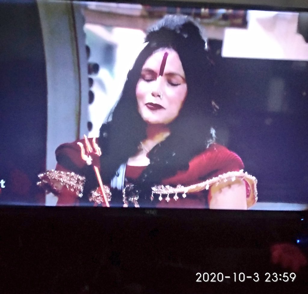 kapilsaxe03's tweet photo. What the Fu*k ..#BigBoss2020 ko so called #radhemaa se pavitra karwaya hai...hadh hai TRP ke lie they can do anything....@BeingSalmanKhan #bigboss14 #fakebigboss https://t.co/0bJZZGepiI