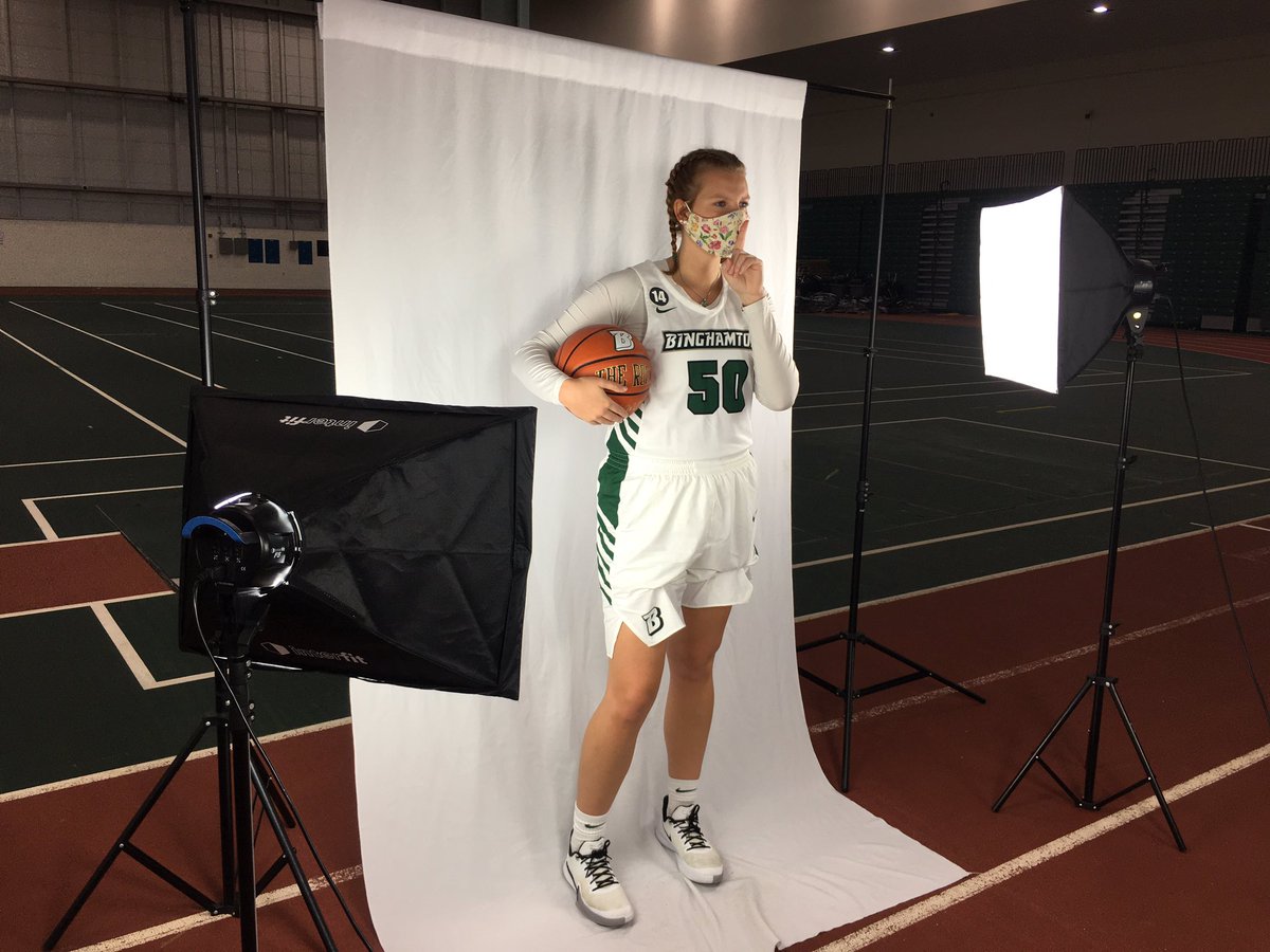 BinghamtonUWBB's tweet photo. We know how to mask up... even on photo day! #BingPride #MaskupAE @AmericaEast @binghamtonu https://t.co/1AQ0zzcfQH