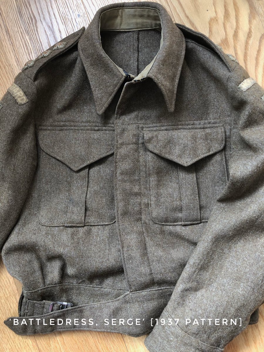 Buttons in the new uniform needed no cleaning: they were ‘vegetable ivory’ (plastic) on simple shanks. When ‘Battledress, Serge’ was issued to Home Guard units, they had to find their own buttons - like these  #BattledressThread