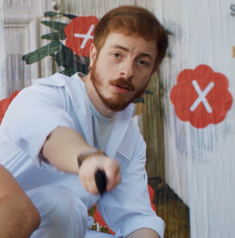 Cyril_mp4's tweet image. Quand on me dit que c’était mieux avant j’ai un doute. La coupe au bol c’est pas possible bordel... À l’occasion du #cetaitpasmieuxavant, on vous fait gagner un bon d’achat de 2000€ à utiliser sur le site Cdiscount ! RT + FOLLOW @Cdiscount #CdiscountA22ans
