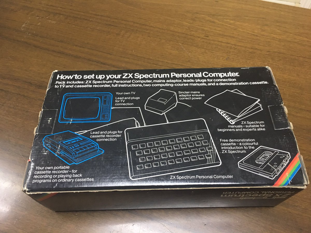 efincas1's tweet photo. @joseph_cricket @JaimeObregon En mi caso fue con quince años, cuando los Reyes Magos me trajeron un Sinclair Spectrum 48K. Todavía lo tengo !!! Antes ya había trasteado con ZX81 de un amigo. Hice mi primer programa en Basic para el cálculo de una factura de Luz. Hasta hoy que sigo con mi pasión. https://t.co/wKayx8npO3