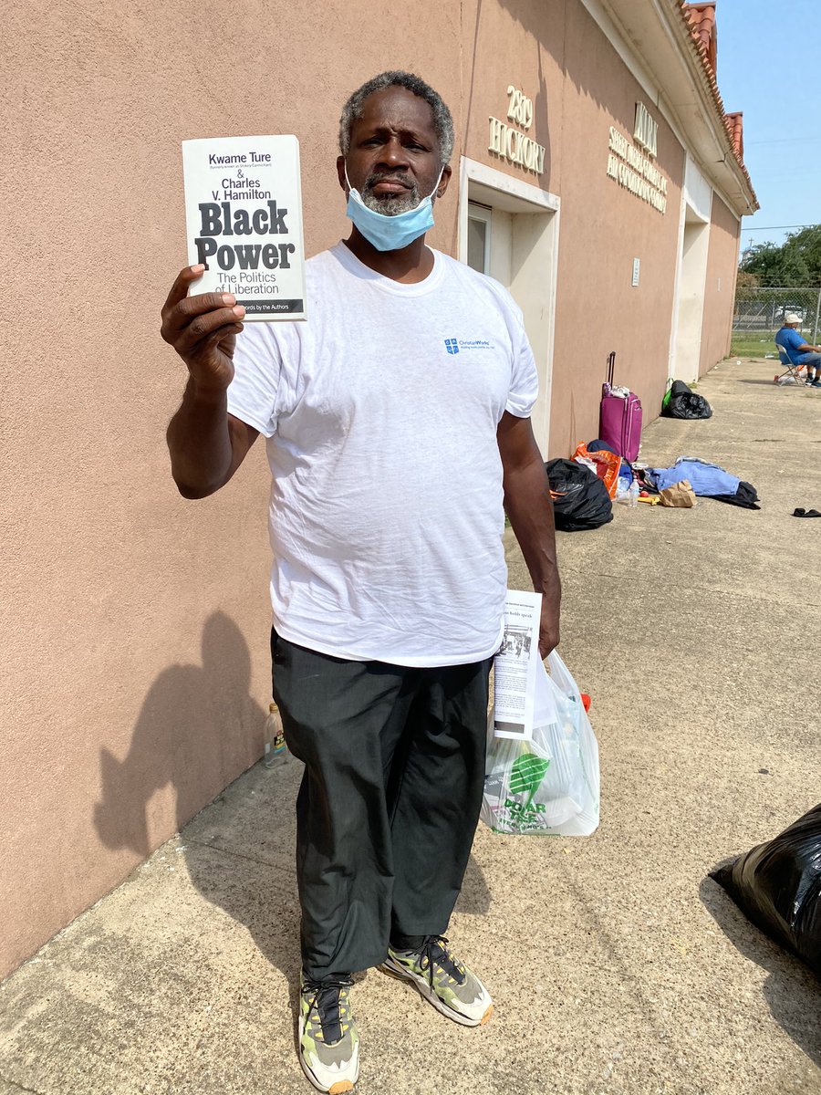 bbchefx's tweet photo. Another successful Resource Replenishment! Doing what we do best serving the people and building them up towards revolutionary socialism. #APTTP 

@diaspora_united @HoodSocialism https://t.co/buW700PQ7f