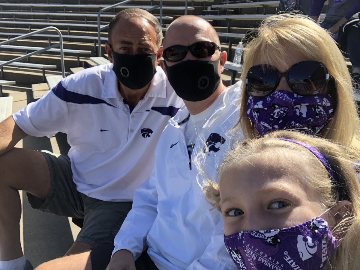 JenJohnson11's tweet photo. @kstate_gameday #KStateFB https://t.co/3nDV9L0cNe