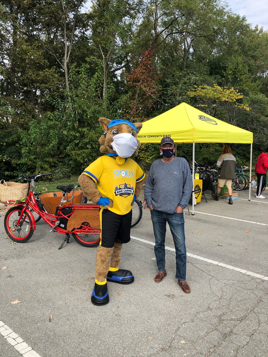 Thank you Carmel! Three trailer loads of bikes had been donated for #Freewheelin and more were arriving with 2 hours to go. Kids earn bikes by learning to repair their own bike. freewheelinbikes.org. @CITYOFCARMELIN <a href="/peopleforbikes/">PeopleForBikes</a> <a href="/BikeCarmel/">Bike Carmel</a> #CarmelIN #CarmelBikeSaturday