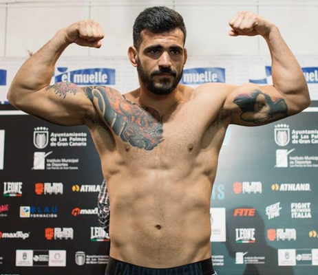 Excelente actuación del español Acoidán Duque en Bellator Euro Series 9: Gallagher vs. Ellenor. El peleador grancanario se ha impuesto al italiano Carlo Pedersoli por decision unánime (29-27, 30-27x2) para continuar con su racha de victorias.

#BellatorES9