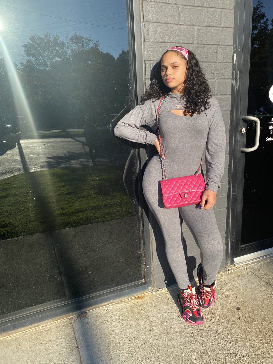 RUN THE CITY! 🤩
looksxlourdes.com