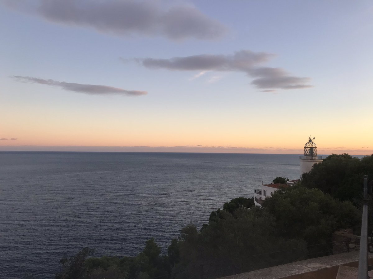 Un plaer haver explicat allò que sabem del poblat ibèric de Sant Sebastià de la Guarda i gaudir una vegada més d’un espai espectacular. Un jaciment excavat des de la <a href="/UdGLletres/">Facultat de Lletres UdG</a> 20è Cap de setmana ibèric #csi_ibers #arqueologia #Palafrugell