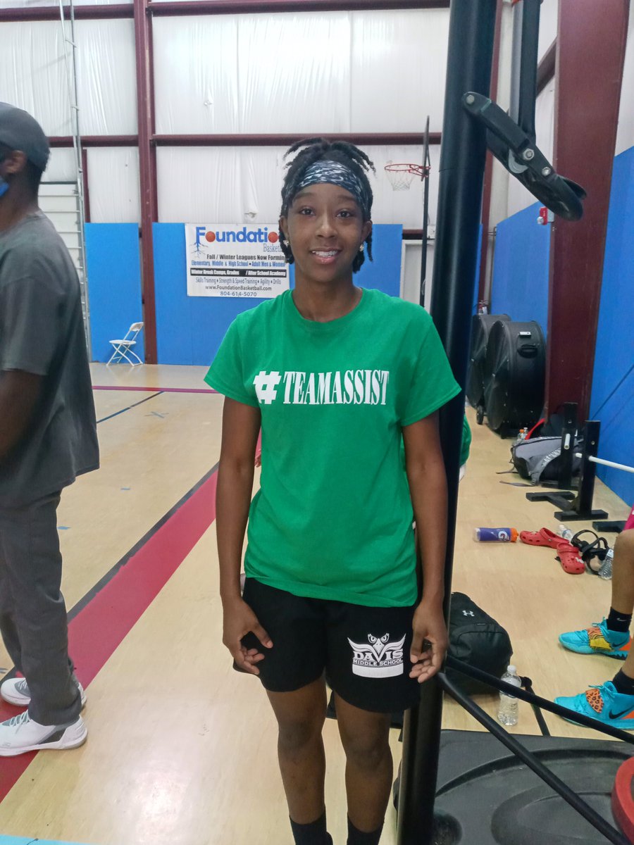 Thomas Dale Mycah McDowney is a solid pure guard always making it easy for her team with her court vision works hard on as on ball defender @ASAALLSTAR2014 @CoachQVA. @danmaliyo17