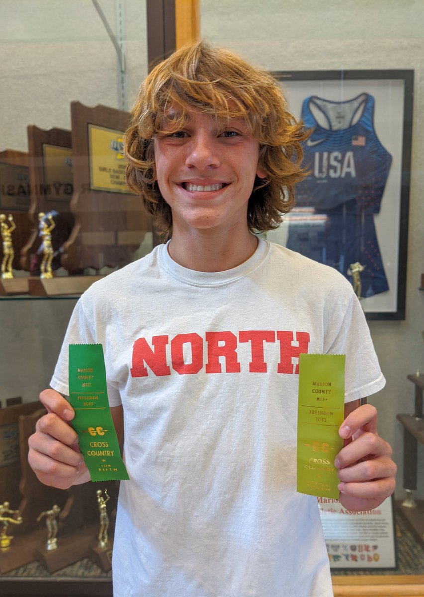 LNXC's tweet photo. The Varsity Boys team finished 5th at County today and were led by Quinten Rostron followed by Skyler Winslow, Michael Ivory, Nick Ostendorf, Caleb Harms, Nick Anderson, and Carter Norris. Jackson Russel led the freshman with a strong 5th place finish! https://t.co/4KSkRT7bqq