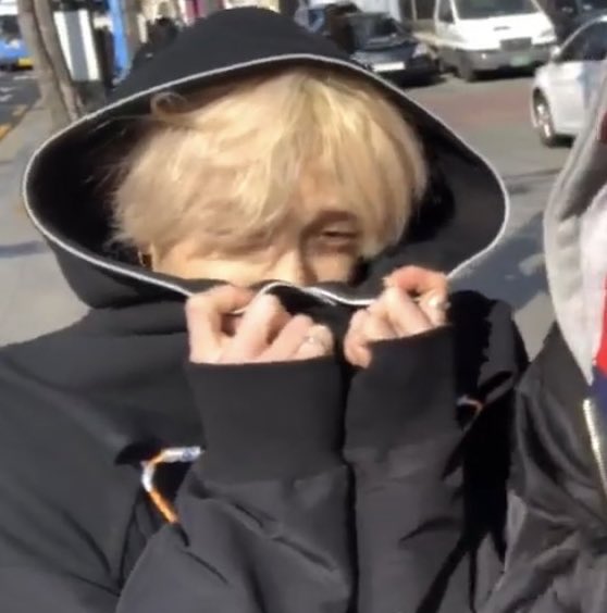 bang chan being boyfriend material: a thread