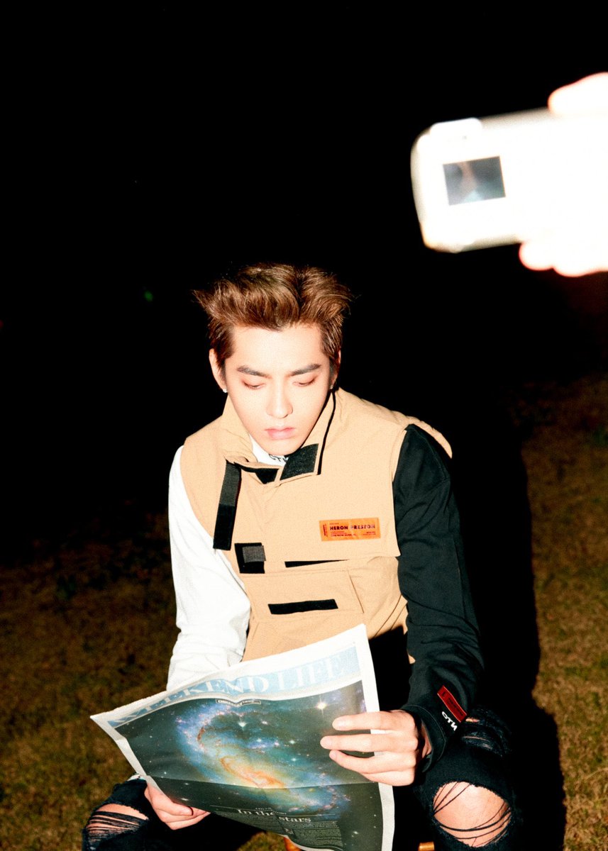 Kris_Colombia's tweet photo. [WEIBO] 201003

Actualización del Estudio de Kris Wu. #KrisWu en "Phoenix Music Festival" en Qingdao.

- Caro 

#Testing #WuYiFan #KrisWu @KrisWu #KrisWuTesting https://t.co/qAIuRWVH4l