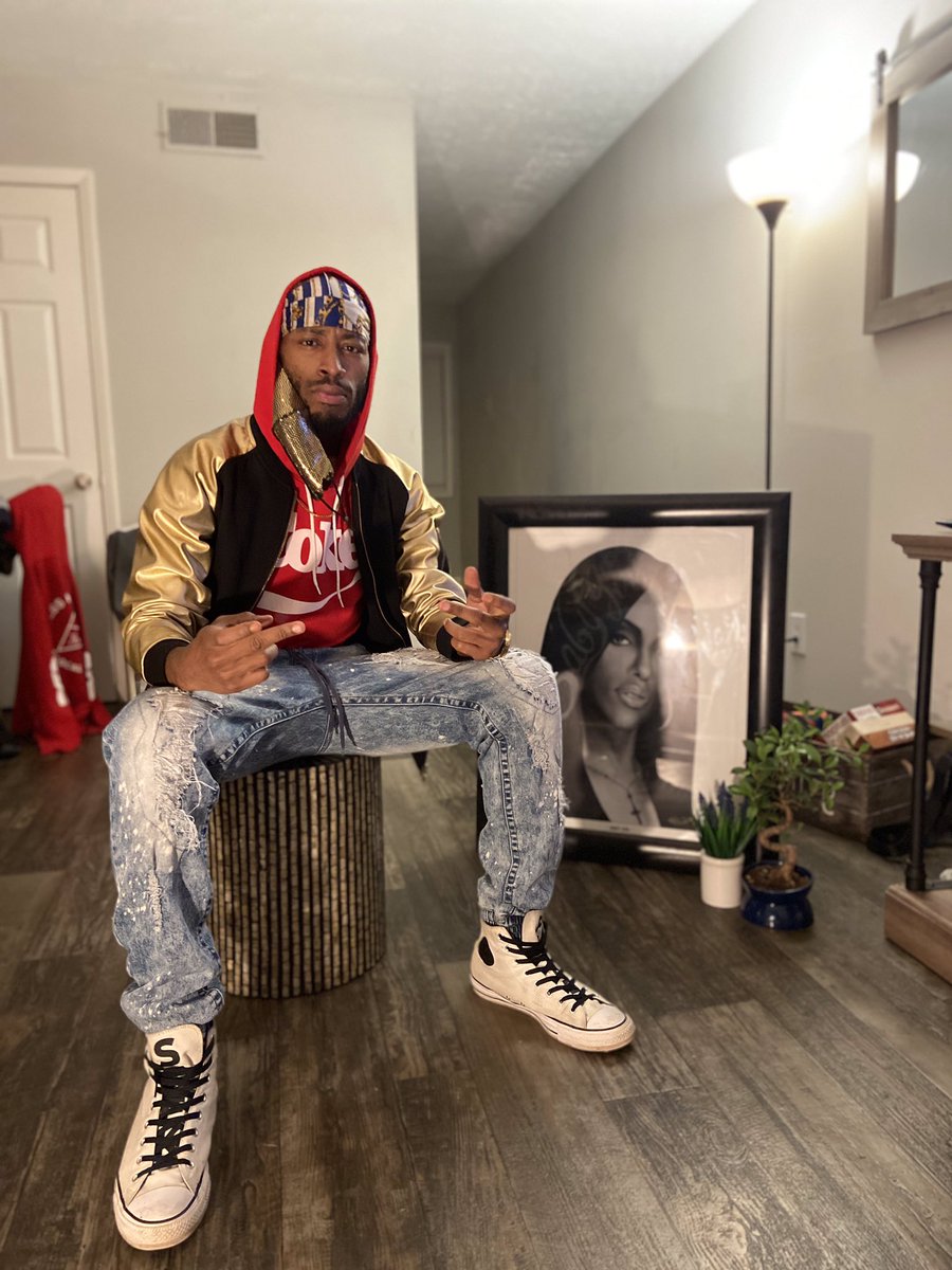 I don’t even get excited when people like meh no mo, I jus be like, you gone like me until you don’t like me no mo anyway🤷🏾‍♂️  #lostinmythoughts