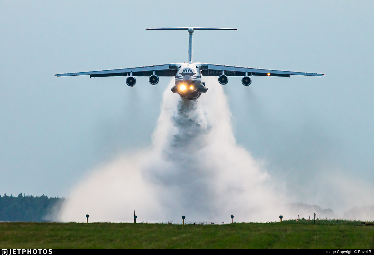 Jetphotos A Russian Air Force Il 76 Performing A Water Drop At Ivanovo T Co Tvlrb8rw03 C Pavel B