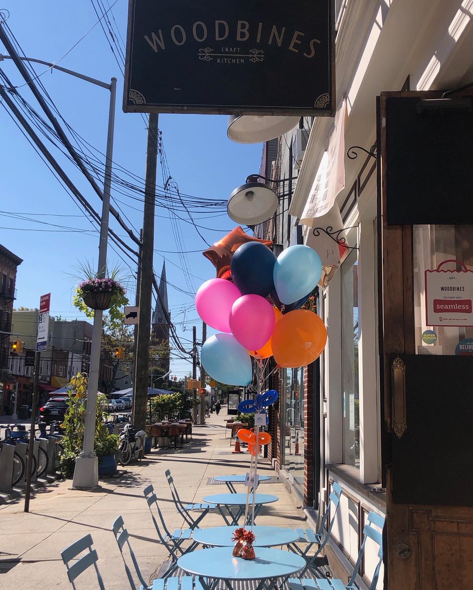 LICPartnership's tweet photo. A successful day of events and promos at LIC Springs Back! Be sure to check our site for tomorrow’s info- some things require pre-registering. 
https://t.co/FGLZqM1tdq
#liclocalweekend #licspringsback https://t.co/tw157zcuzv