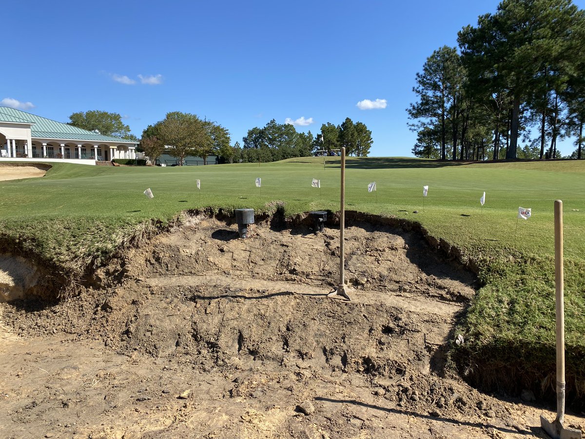 WestonDeanTurf's tweet image. Had quite the unexpected surprise when we arrived at work this morning, but with the help of a couple rockstar crew members, we were able to fix the problem and have it back in great shape by this afternoon. A great crew is how we provide a great product for our guests to play!