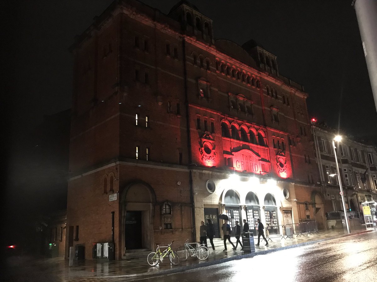PubsSaving's tweet photo. Great to see The Clapham Grand open! Want to help save this iconic music venue? Donate to the crowdfunding campaign, or buy a ticket to a future gig, or comedy night. https://t.co/2z5POA3stq #redalert #savethegrand #saveourvenues #LetTheMusicPlay https://t.co/FJZRDXuWq3
