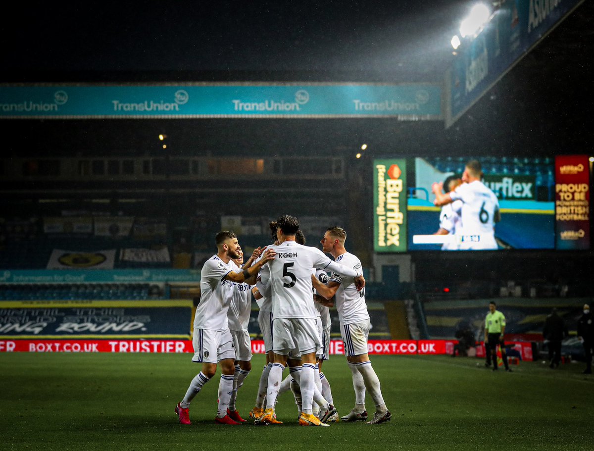 RobinKoch25's tweet image. 90 minutes fighting back at Elland Road. 💪🏼
Strong performance - good point. 🔵🟡⚪️ @LUFC