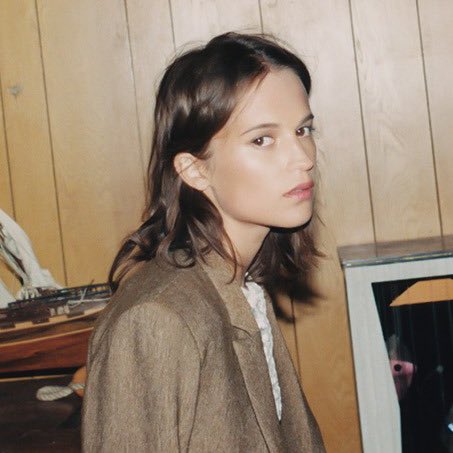 Happy birthday swedish queen alicia vikander 