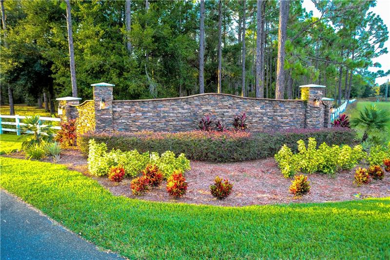 KWClassicIII's tweet photo. We are looking for a buyer on LOT 27 SHIRE COURT #Groveland #FL  #realestate https://t.co/Yi7k8BPCIa https://t.co/k7Ff2RncC5