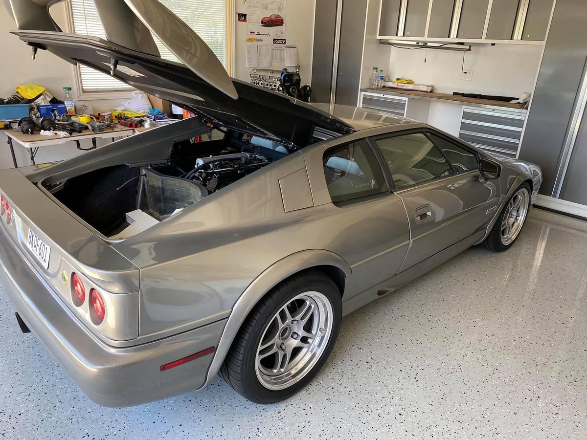 TurbologyLLC's tweet photo. 2J Saturday: #Lotus #Esprit
•
Via: German Diaz
•
#turbology #lotuscars #lotusesprit #toyota #trd #2jznoshit #2jzswap #2jzgte #2jz #singleturbo #turbo #midengined #midengine #exoticcars #exoticcar #sportscars #sportscar #supercars #supercar #saturdayvibes #saturdaymood #saturday https://t.co/1Fd6nb3bFv