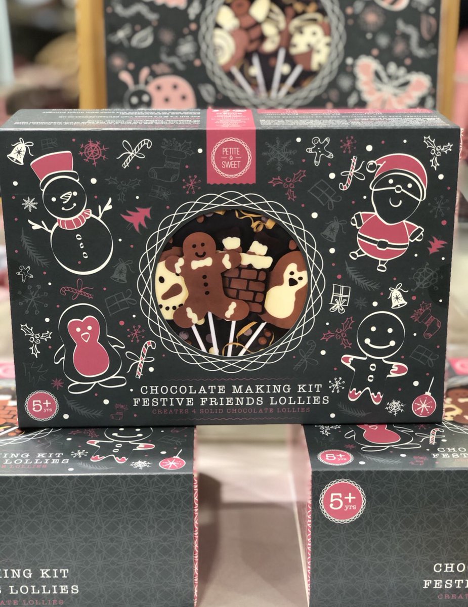 Petite_andSweet's tweet photo. The elves have been super busy sending out lots of these fabulous chocolate lolly making kits to Santa 🎅🏼🤶#christmas #christmasgifts #makingmemories #christmasevebox #funactivity #delicious https://t.co/2oQFQi32f8