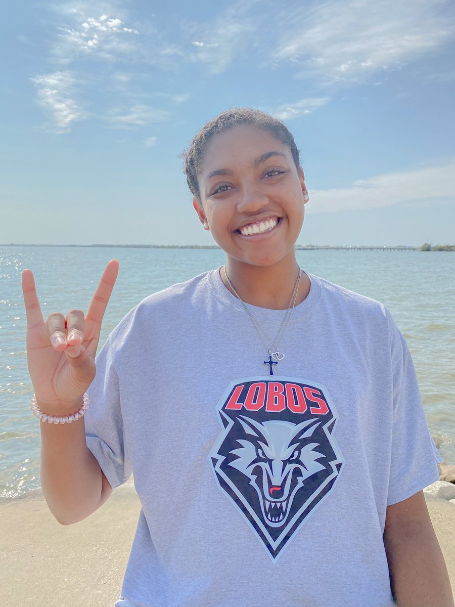 elizaabethwoods's tweet photo. I am so excited and blessed to announce my commitment to play D1 volleyball and further my education at University of New Mexico! Huge thank you to the powers and the blessings above and all those who have supported me throughout this process. I can’t wait to be a lobo!!❤️🖤 https://t.co/AdWNvVC6Z7