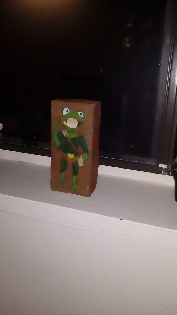 SaveVB's tweet photo. I painted Brick Frog on a brick. I'm hilarious, I know. π§±
#VentureMonth #BrickFrog #SaveVentureBros #VentureBros https://t.co/D3Cly5qsN3