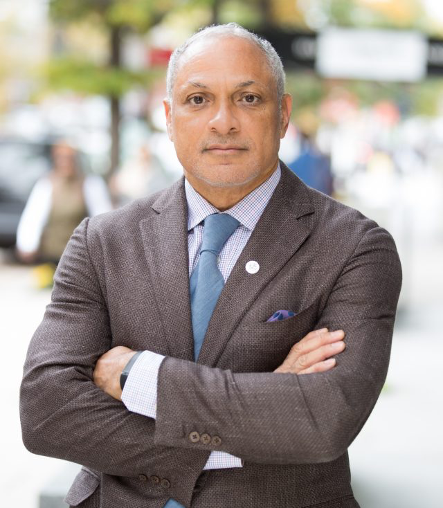 ProjectLincoln's tweet image. There's a real chance to defeat @cindyhydesmith and Trumpism in Mississippi. Mike Espy will be the one to do it, but he needs your help.

1. Follow @MikeEspyMS 
2. Retweet this tweet