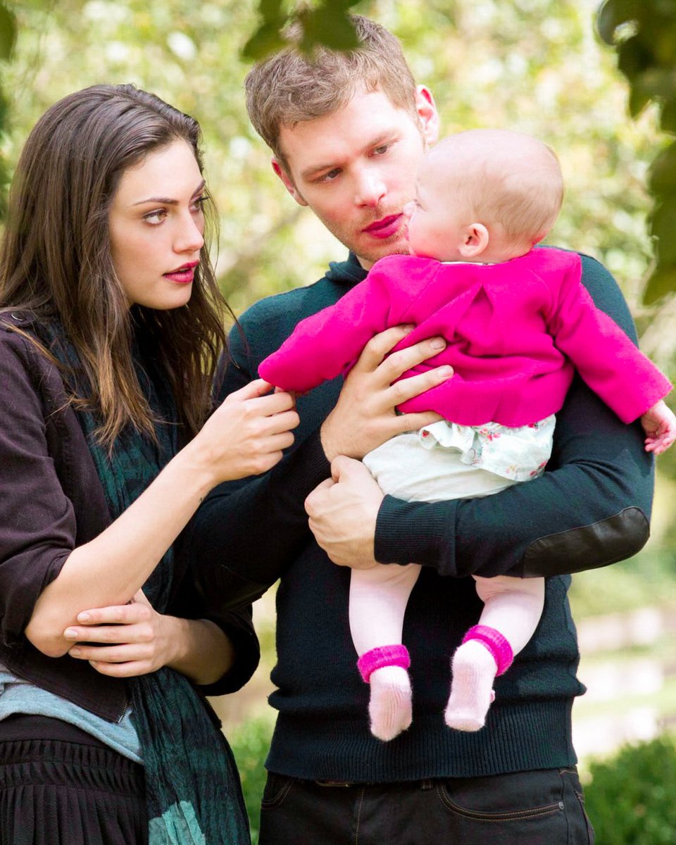 niklausroyals's tweet photo. Hoy hace 7 años que estrenaba
 "The Originals" que nostalgia 😭😭 https://t.co/O25cKLlwR5