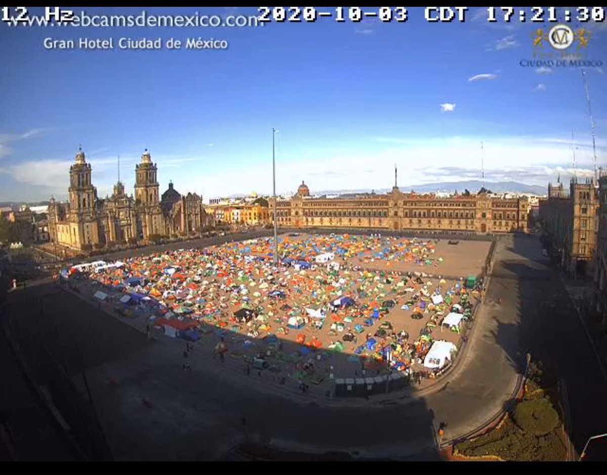 JucaNoticias's tweet photo. A veces tolero tus mentiras, pero esta ocasión si no, no seas cínico y mentiroso. Hace 2 minutos se tomo esta foto. Neta ves 250 mil personas?

No seas farsante. Por esto y más tengo mil veces más credibilidad que tú. https://t.co/AZL7hE47aR