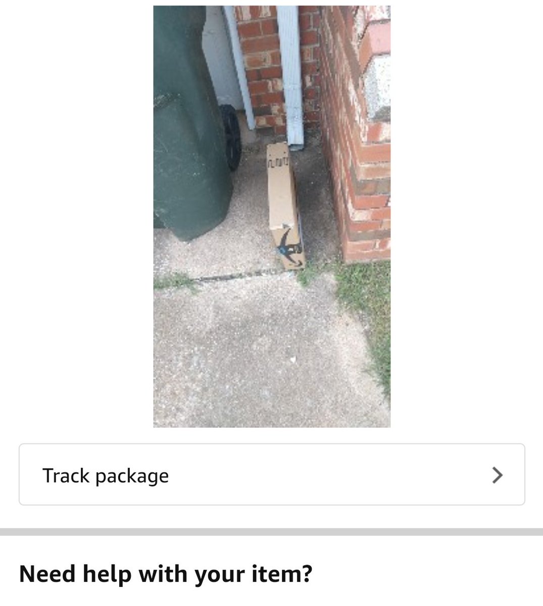 405Ninja's tweet image. @amazon  really??? Are your lazy now?? I have been a prime customer for years and this never happens.. you know we have a chance of rain today? Make this right... #lazyworkers #Prime #wtfamazon