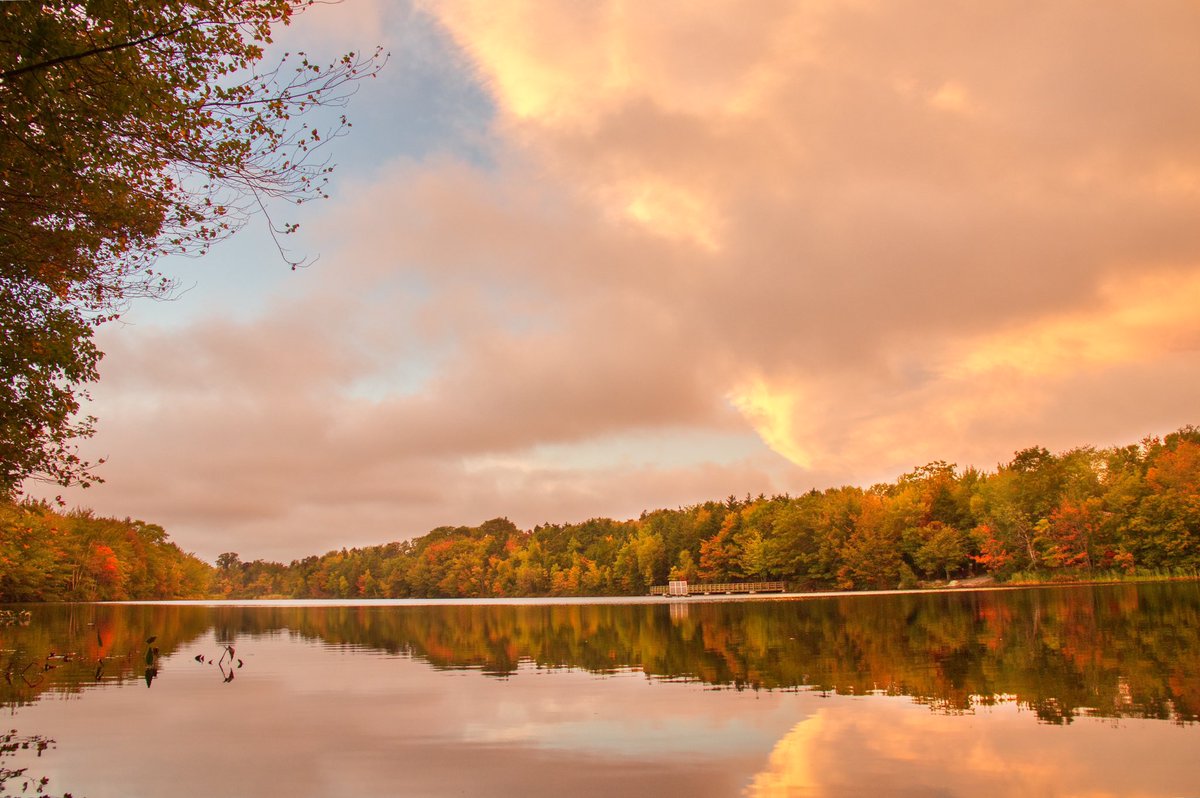 Clouds and Fall Colours - Oathill Lake Dartmouth Nova Scotia #oathilllake #Dartmouth #oathilllakeofawesomeness #clouds #fall #fallcolours #flickr #novascotia #explorenovascotia